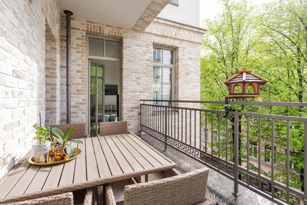 Jogailos Residence Peaceful Old Town Luxury 3 Bdr, 2 Bthr, Free Garage, Top-Speed Wifi Вилнюс Екстериор снимка