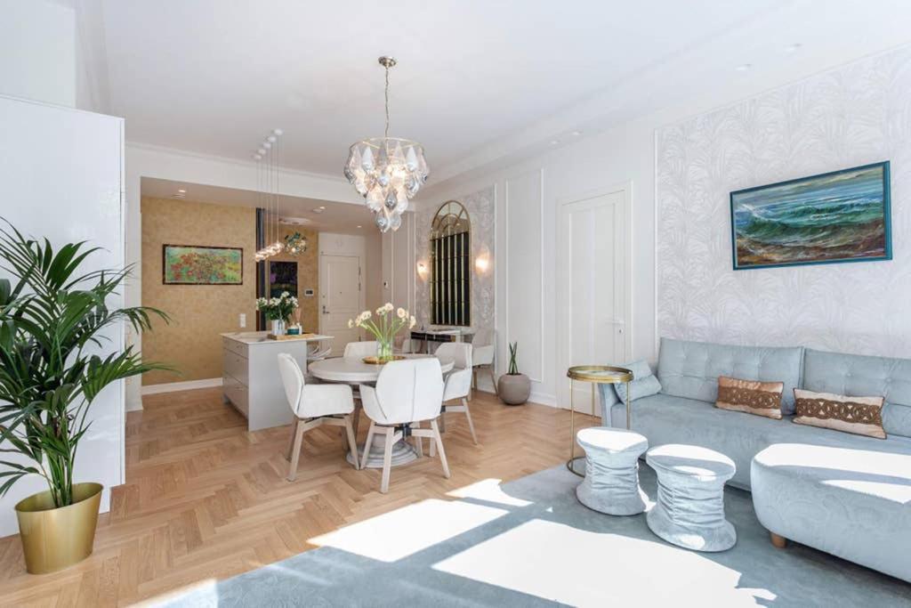 Jogailos Residence Peaceful Old Town Luxury 3 Bdr, 2 Bthr, Free Garage, Top-Speed Wifi Вилнюс Екстериор снимка