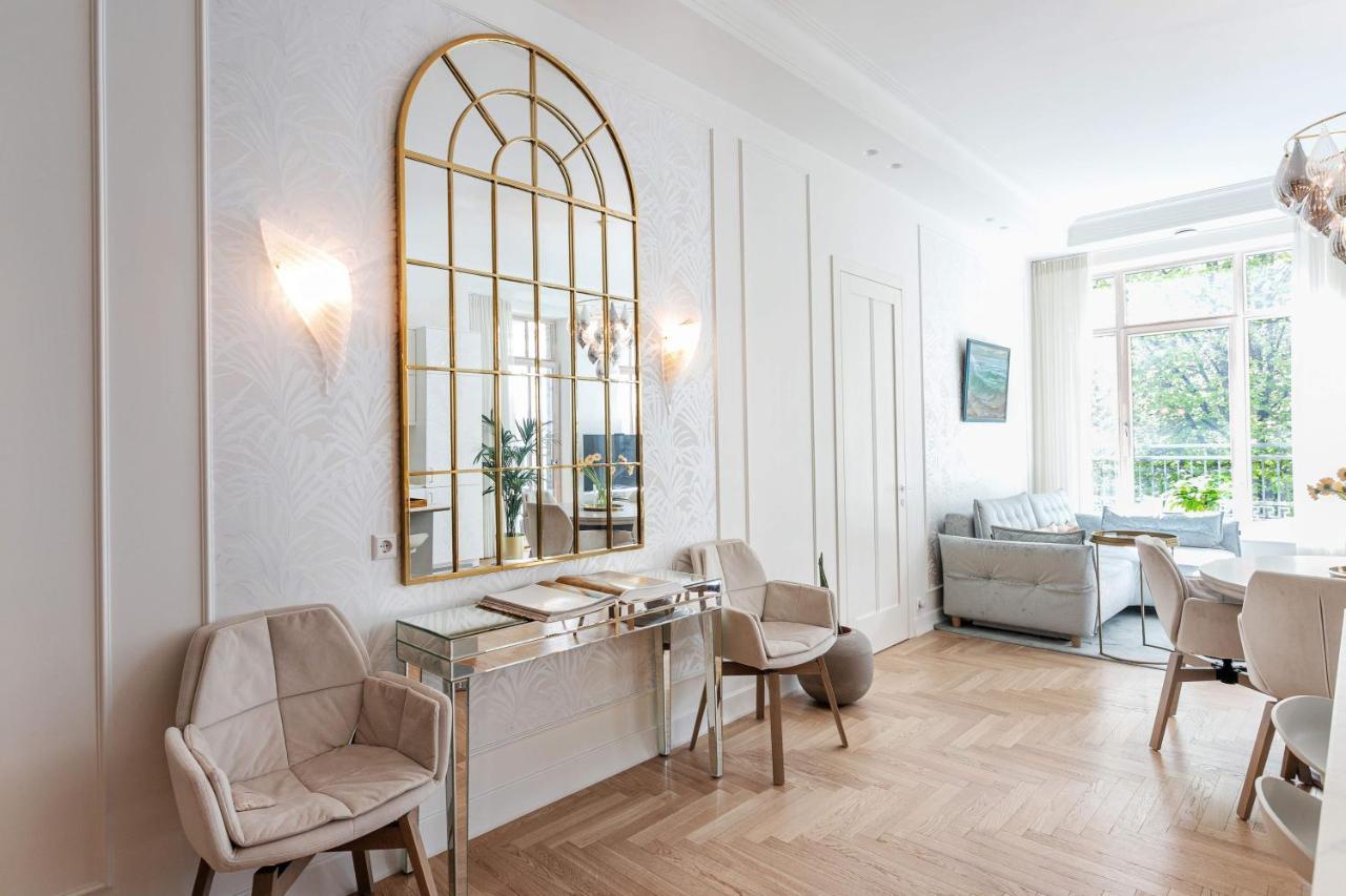 Jogailos Residence Peaceful Old Town Luxury 3 Bdr, 2 Bthr, Free Garage, Top-Speed Wifi Вилнюс Екстериор снимка
