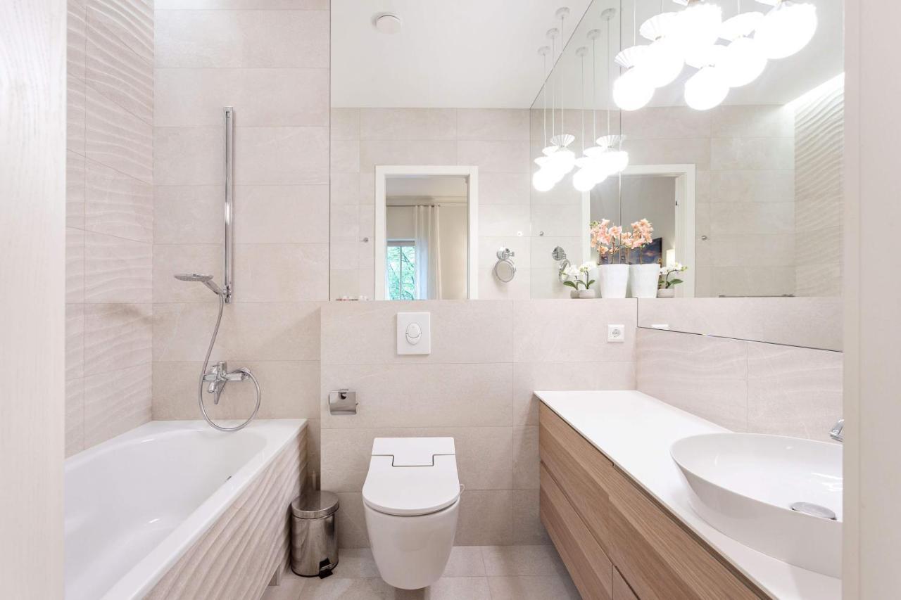 Jogailos Residence Peaceful Old Town Luxury 3 Bdr, 2 Bthr, Free Garage, Top-Speed Wifi Вилнюс Екстериор снимка